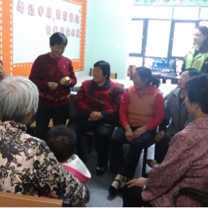 “舞动手指，健康相随” —手指操长者养生小组